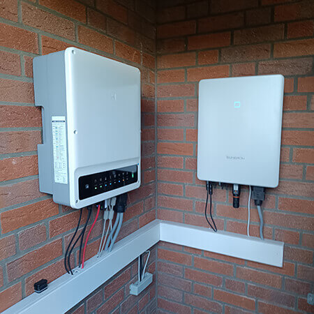 Hybridwechselrichter und Stringwechselrichter